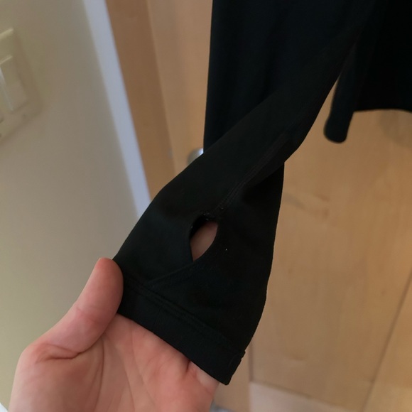 Milwaukee Bucks Women’s Nike Quarter Zip - Picture 2 of 4